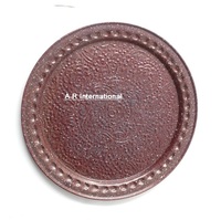 Assiette de présentation en métal découpé et gaufré, couleur or, haute qualité, compatible lave-vaisselle, écologique, style américain, pour fêtes et hôtels