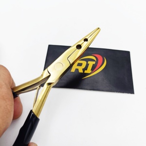 Pince d'extension de cheveux couleur or de haute qualité avec poignée noire Micro anneau perles outil de retrait - Product Image 1