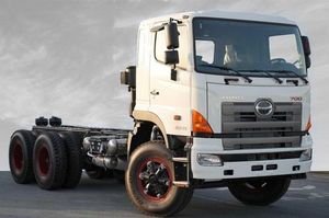Nouveau Hino 700 700ZS 4041 12.9L 39.5T CHASSIS CABINE 6X4 M/T DIESEL Transmission Manuelle - Product Image 2