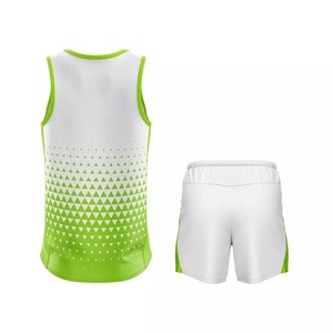 Venta al por mayor logotipo personalizado Unisex secado rápido poliéster Jogging uniforme transpirable sin costuras gris dos piezas chándal conjunto más correr - Product Image 2