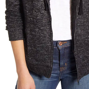 Logo minimaliste, finition lisse / Idéal pour les tenues saisonnières, sweat à capuche zippé pour femme, pour un usage décontracté, tissu doux au toucher, tendance - Product Image 6