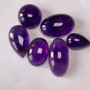 พลอยอะเมทิสต์ทรงหลังเบี้ยธรรมชาติตัดคุณภาพดีด้วยอัญมณีทรงหลวมความแวววาว AAA การขัดเงาที่สมบูรณ์แบบทำให้มีจำหน่ายในราคาที่ถูก - Product Image 4