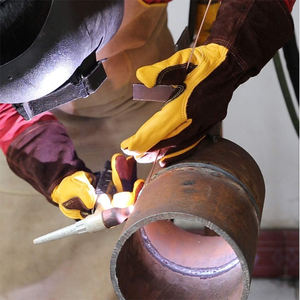 Venta al por mayor 100% Guantes de soldadura de cuero de alta calidad para hombres Excelente protección de las manos a un precio Guantes de soldadura - Product Image 3