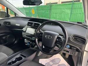 TOYOTA PRIUS USADO CON VOLANTE A LA IZQUIERDA/DERECHA - Product Image 3