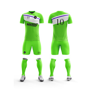 Ensemble complet d'uniformes de football pour usage professionnel |   Tailles pour hommes, femmes et jeunes |   Vêtements de sport légers à séchage rapide en gros - Product Image 1