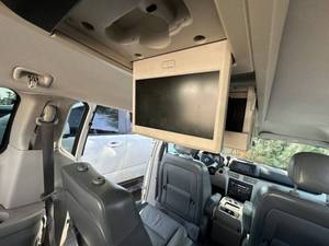 รถยนต์มือสอง Volkswagen Routan SEL C-A-R-B ปี 2009 ราคาถูก ขาย - Product Image 3