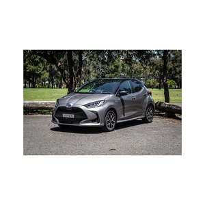 Precio barato Coches usados Toyotaa YAARIS CROSS Hybrid 2012 1,3 Transmisión automática - Product Image 2