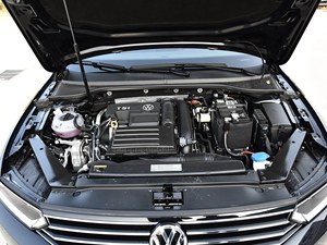 Magotan 280TSI Usado en Excelentes Condiciones, Sedán con Volante a la Izquierda, Calidad Alemana Duradera, Económico, Motor 1.4T de Gasolina, Ideal para Familias y Negocios - Product Image 5