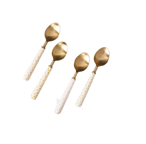 ชุดช้อนส้อมโลหะสแตนเลสงานแฮนด์เมดสไตล์คลาสสิกผู้ผลิตและส่งออกชุดเครื่องใช้บนโต๊ะอาหารโลหะดีไซน์ใหม่ - Product Image 1