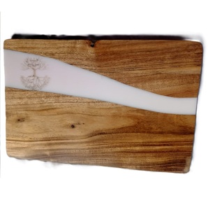 เขียงไม้และเรซินทำด้วยมือคุณภาพสูงและตกแต่งเป็นรูปสี่เหลี่ยมผืนผ้าสีเขียวสำหรับบ้านคาเฟ่ - Product Image 5