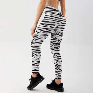 Elegantes mallas de entrenamiento con cintura en V, pantalones deportivos de tiro alto con diseño de panel lateral para uso de gimnasio y yoga para mujeres - Product Image 4