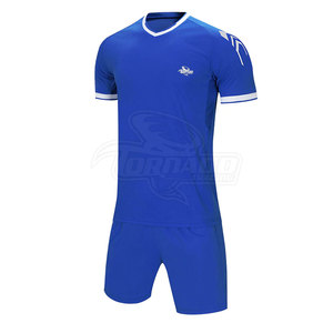 Precio razonable, uniformes de fútbol personalizados sublimados transpirables de secado rápido ecológicos, logotipos de colores personalizados 2023 para hombres y adultos - Product Image 1
