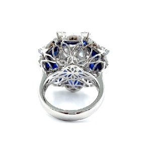 Surtidor de Hong Kong Joyería Gran oferta Platino de alta calidad Oro blanco Diamante real Anillo de racimo de zafiro azul real para dama - Product Image 3