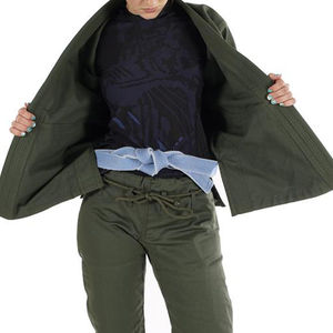 Traje de Karate para Hombre Diseñado para Entrenamiento de Artes Marciales, Prácticas de Dojo, Clases y Desarrollo de Habilidades - Product Image 3