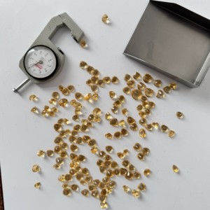 Deliciosas piedras citrinas en forma de corazón 7-11MM tamaño C4 color - Product Image 2