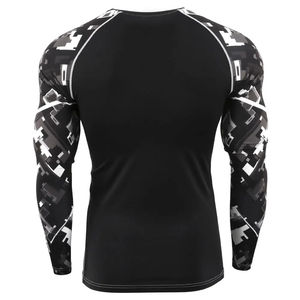 Offre Spéciale taille personnalisée et couleur entraînement Rash Guard vente en gros à manches longues derniers hommes Rash Guard avec toutes les tailles disponibles - Product Image 3