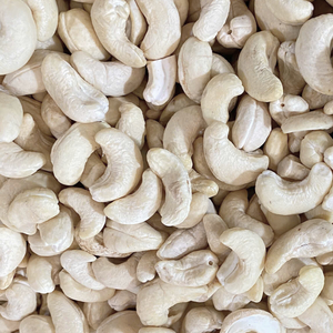 Usine directement biologique Usine Santigo vietnamienne au Vietnam W180 Noix de cajou de qualité supérieure avec emballage personnalisé - Product Image 1