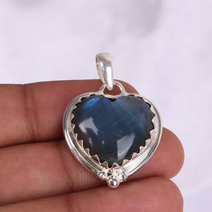 Pendentif en forme de cœur en labradorite naturelle fait à la main en argent sterling 925 avec pierres précieuses bijoux élégants pour femmes - Product Image 4