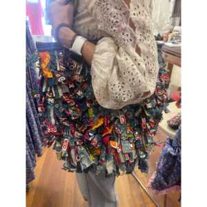 Bolso de mano RAG BAG Coastal Breeze con diseño personalizado, bordado, borlas decorativas, color liso, de paja, con cierre de cremallera y cordón. - Product Image 1