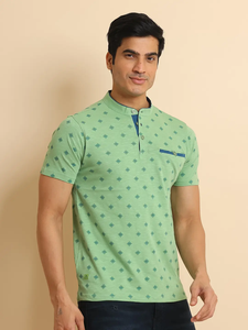 T-shirt élégant à demi-manches Design unique de poche en os Col mandarin imprimé 100% coton Coupe régulière pour tous les jours Confortable - Product Image 5