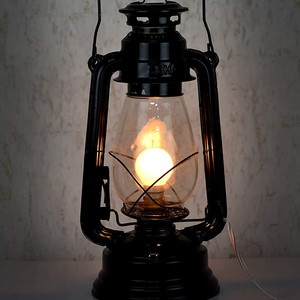 Lanterne électrique en métal antique suspendue couvercle en verre décor de lampe pour la décoration traditionnelle de la maison et les lumières de Camping en plein air en gros - Product Image 1