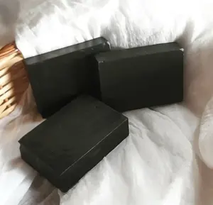 Savon Artisanal au Charbon Actif Noir Marque Blanche OEM en Gros – Détoxification Profonde, Anti-Acné et Équilibrant le Sébum pour la Vente en Gros - Product Image 3