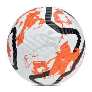 Balón de Fútbol Cómodo y Ligero, Hecho en Pakistán, Balón de Fútbol de Alta Calidad - Product Image 2