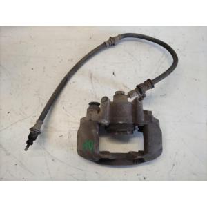 คาลิปเปอร์เบรคหน้าขวาพิอัจจิโอ พอร์เตอร์ แวน 4771087512000(93>) - Product Image 1