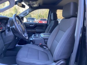 Chevrolet Silverado 1500 LT Trail Boss 2020 Usada en Buen Estado - Product Image 4
