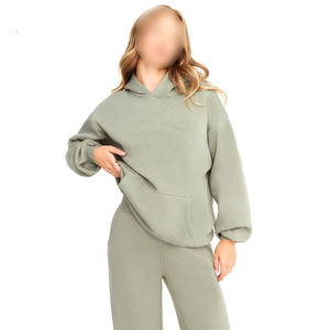 Conjunto Deportivo Casual de Alta Calidad para Mujer, Dos Piezas, Sudadera Corta con Capucha y Pantalones Deportivos Acampanados, Ropa de Invierno 2025 - Product Image 5