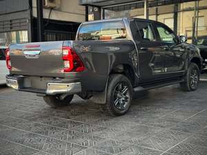 โตโยต้า ไฮลักซ์ ปี 2024 ตัวท็อป ครบอุปกรณ์ - Product Image 6