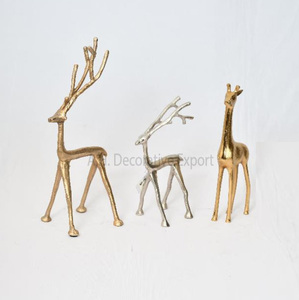 Sculpture de finition en or antique Sculpture en aluminium de qualité supérieure avec bougeoir pour Sculpture décorative de salon - Product Image 3