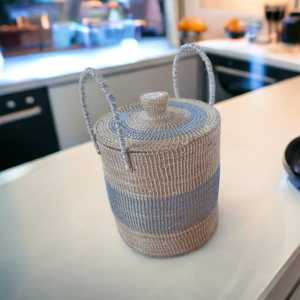 Cesta de almacenamiento de hierba Sabai de bajo precio con tapa y asas Cesta de algas marinas hecha a mano con asas Organizador de habitación para niños - Product Image 4