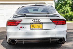 สภาพดีเยี่ยม รถมือสอง ปี 2016 ออดี้ RS7 เครื่องยนต์ 4.0 ลิตร ทวินเทอร์โบ V8 - Product Image 1