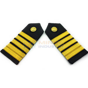 Hombreras Únicas para Chaquetas y Adornos de Disfraces, Hombreras Hechas a Mano con Elegante Detalle de Cordón - Product Image 5