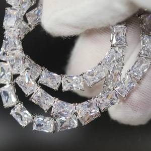 Tenis de ajuste de punta de diamante de corte radiante de 7,00x5,00 MM para hombres - Product Image 3