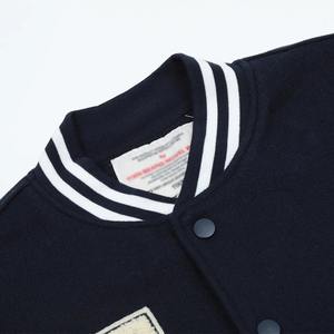 Blouson bombardier d'automne avec manteau Lettermen à manches en laine respirante à séchage rapide en couleurs unies Design de logo personnalisé pour la saison hivernale - Product Image 5