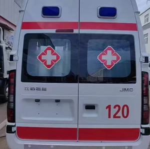 Ambulance à pression négative d'urgence JMC avec brancard et équipement auxiliaire EURO 5, longueur 3-8 m - Product Image 1