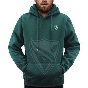 Sweat à capuche personnalisé pour homme en molleton coton/polyester avec logo frontal – Couleur unie, respirant, séchage rapide, imprimé en relief, coupe classique pour l'hiver - Product Image 1