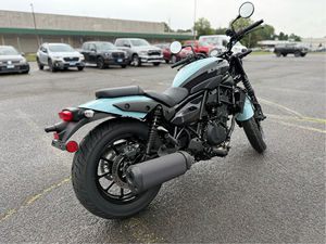 Eliminators SE (ABS) 2025 Disponibles en Tienda, Motocicletas Nuevas - Product Image 2