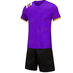 Conjunto de camisetas de fútbol personalizadas para hombre, ropa de equipo de color sólido, uniformes de entrenamiento de secado rápido, transpirables y sostenibles, venta al por mayor 2026 - Product Image 5