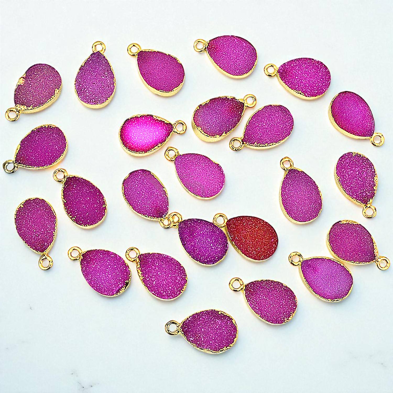 ดรูซี่สีชมพูอ่อน