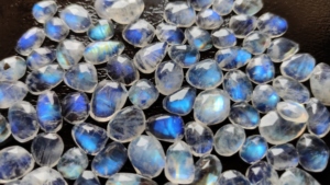 Pierre de lune de feu bleu naturel de haute qualité lâche forme ronde pierre précieuse indienne 6mm-12mm dos plat pierre précieuse véritable Lot de pierre - Product Image 2