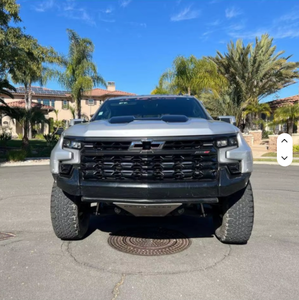 Vroletx Silverado 1500 ZR2 2023 Usado en Excelentes Condiciones, Volante a la Derecha/Izquierda - Product Image 4