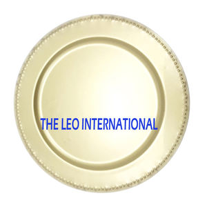 Assiettes et plats en aluminium de forme irrégulière, finition dorée, style créatif sous glaçure, luxe abordable - Product Image 6