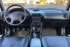 Acura Integra GS-R Coupé 1999 d'occasion en excellent état, prêt à être expédié - Product Image 2