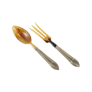 Servidor de ensalada de plata de acero inoxidable decorativo Estilo de paja larga Vajilla con mango hecho a mano de latón Servidores de ensalada personalizados - Product Image 5