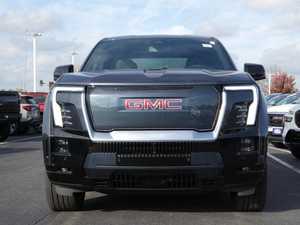 Usato 2026 GM-C Sierra EV Pickup Elettrico con Tetto Panoramico, Veicolo SUV Automatico - Product Image 1