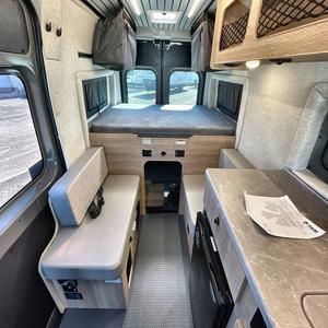 Se vende T-h-o-r C-o-l-e-m-a-n 1-7-D usado del año 2026 - Product Image 1