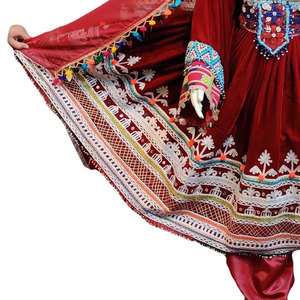 Vestido bordado tradicional de terciopelo para mujer, vestido de fiesta Tribal y boda de talla personalizada, hecho a mano - Product Image 5